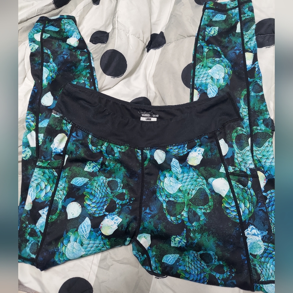 CVG large skull leggings